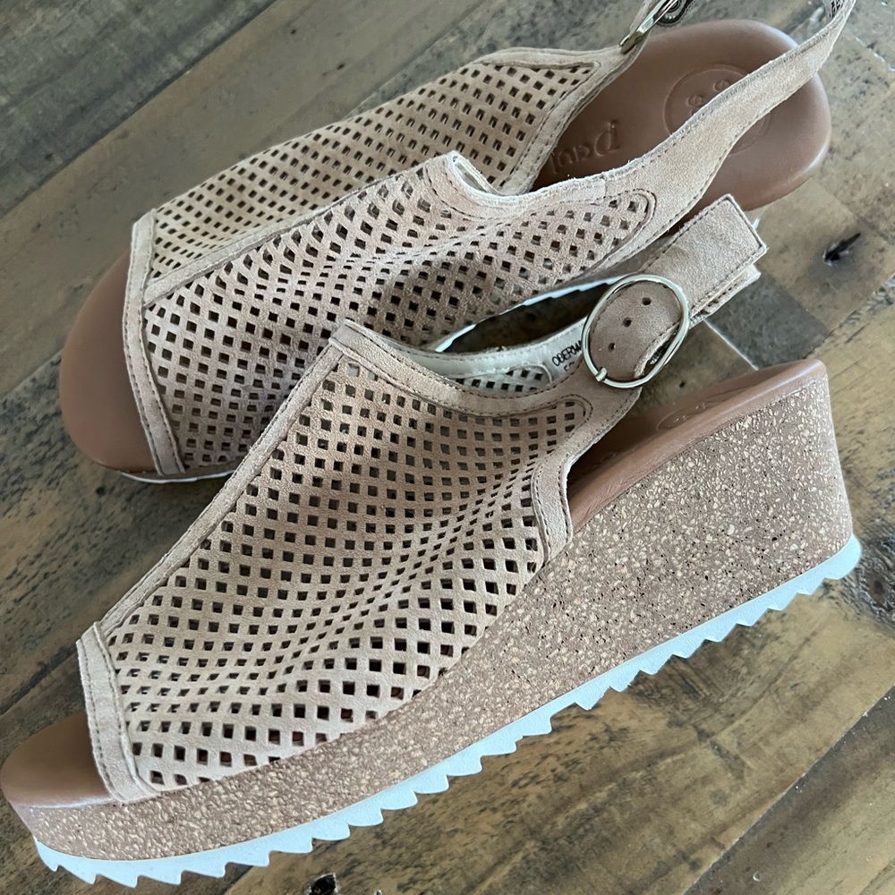 Paul green suede sandal